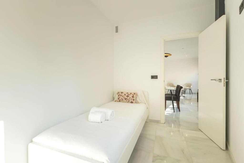 Rosario Apartment Seville