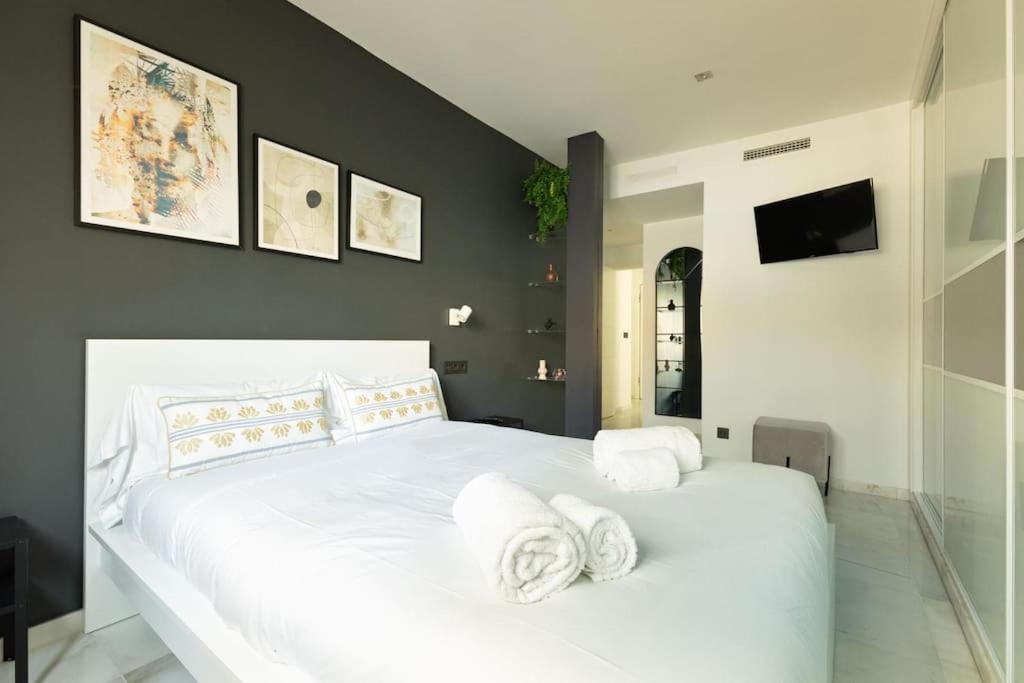 Rosario Apartment Seville