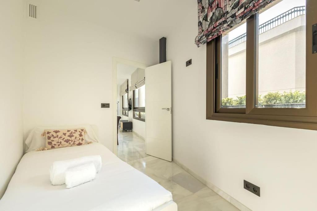 Rosario Apartment Seville
